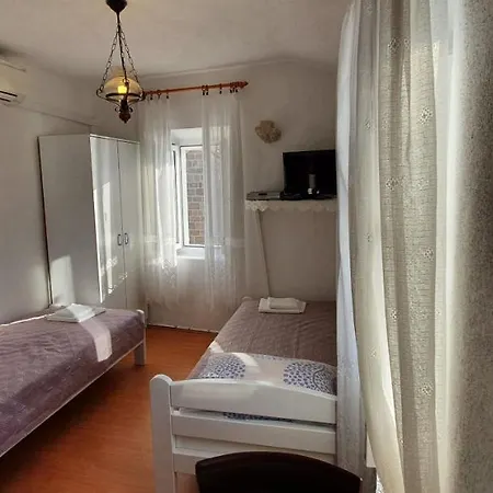 Apartments - 3 A Beautiful Apartment With A Sea View Hvar Town Exterior photo