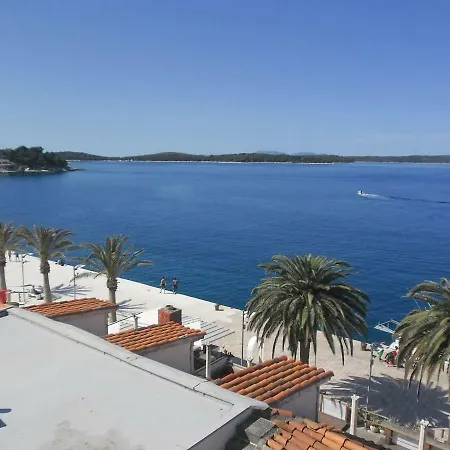 Apartments - 3 A Beautiful Apartment With A Sea View Hvar Town Exterior photo