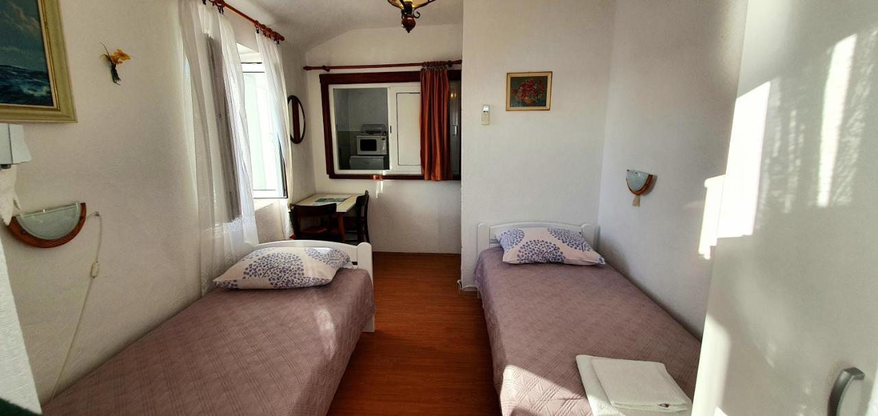 - 3 A Beautiful With A Sea View * Hvar Town